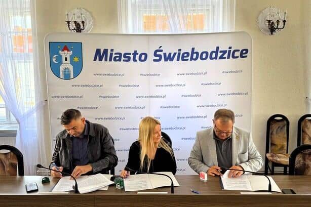 Ważna umowa