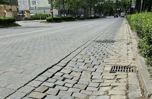 10 firm chce przebudować Aleję Niepodległości