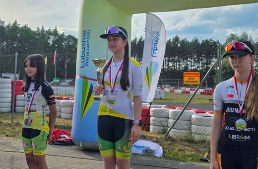 Ania znów wygrywa