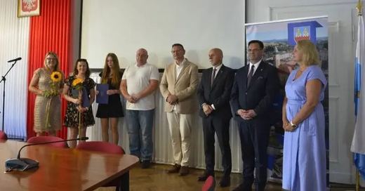 Najlepsi absolwenci uhonorowani