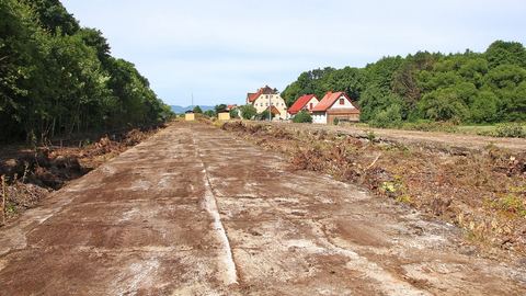 Trwają prace na linii kolejkowej Grabina Śląska - Roztoka