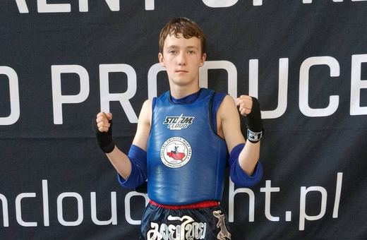 Antoni Pasikowski wygraną zamyka sezon