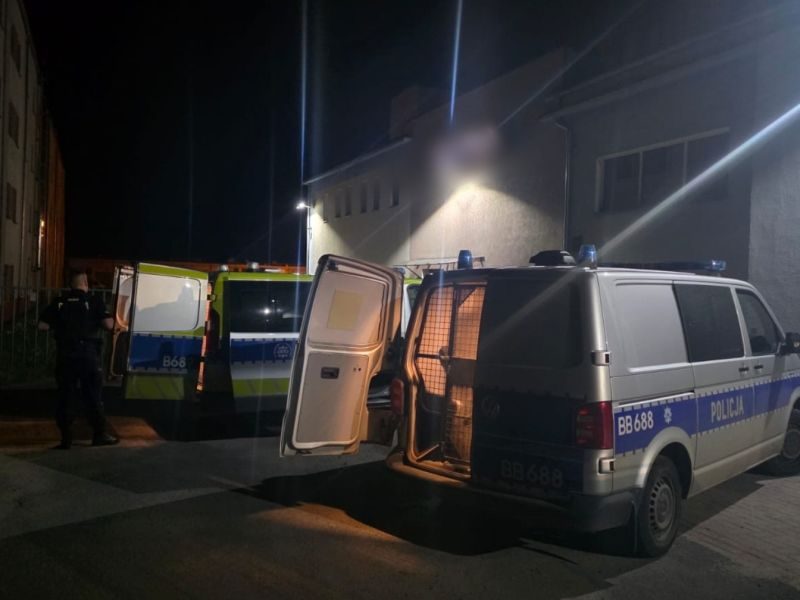 Policjanci z Komisariatu w Strzegomiu zatrzymali 42-latka podejrzanego o spowodowanie pożaru
