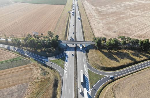 Drogowcy wyremontują zjazdy z A4