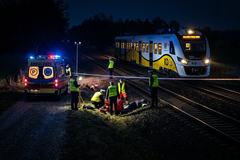 25-latek potrącony przez pociąg