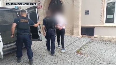 Czterech kiboli napadło na jednego 15-latka. Koniec końców uciekli...