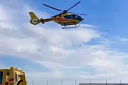 Karambol na autostradzie. Wylądował śm igłowiec LPR