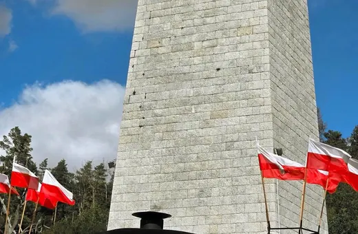 Przez obóz przeszło 120.000 więźniów, dziś uczczono ich pamięć
