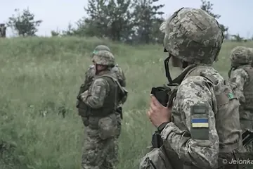 Ukraina: "Na front jadą tylko ci, których nie stać na łapówki..."