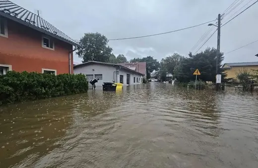 Budowali choć wiedzieli, że kiedyś ich zaleje